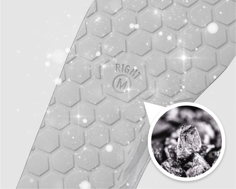 Antimicrobial silver coating